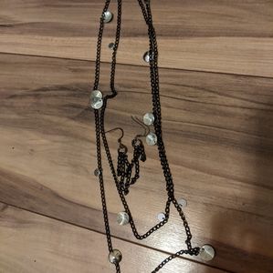 Necklace and earring set